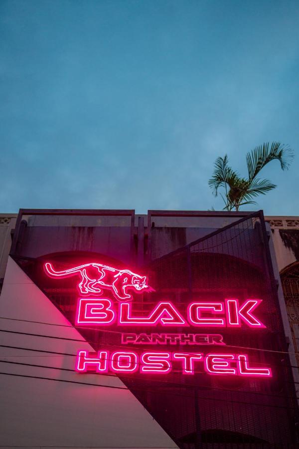 Black Panther Hostel Пхукет Экстерьер фото